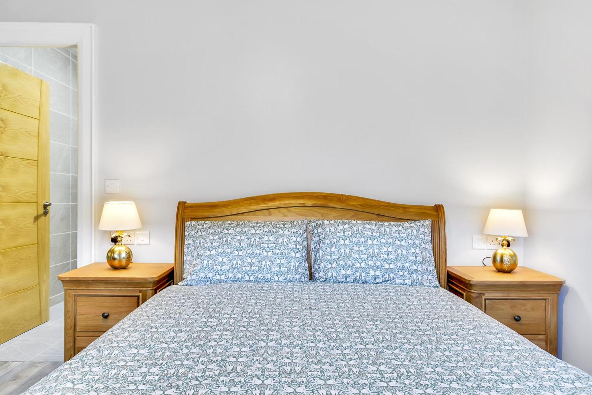 דאונינגס Bayview Luxury 3 Bedroom Apartment First Floor מראה חיצוני תמונה